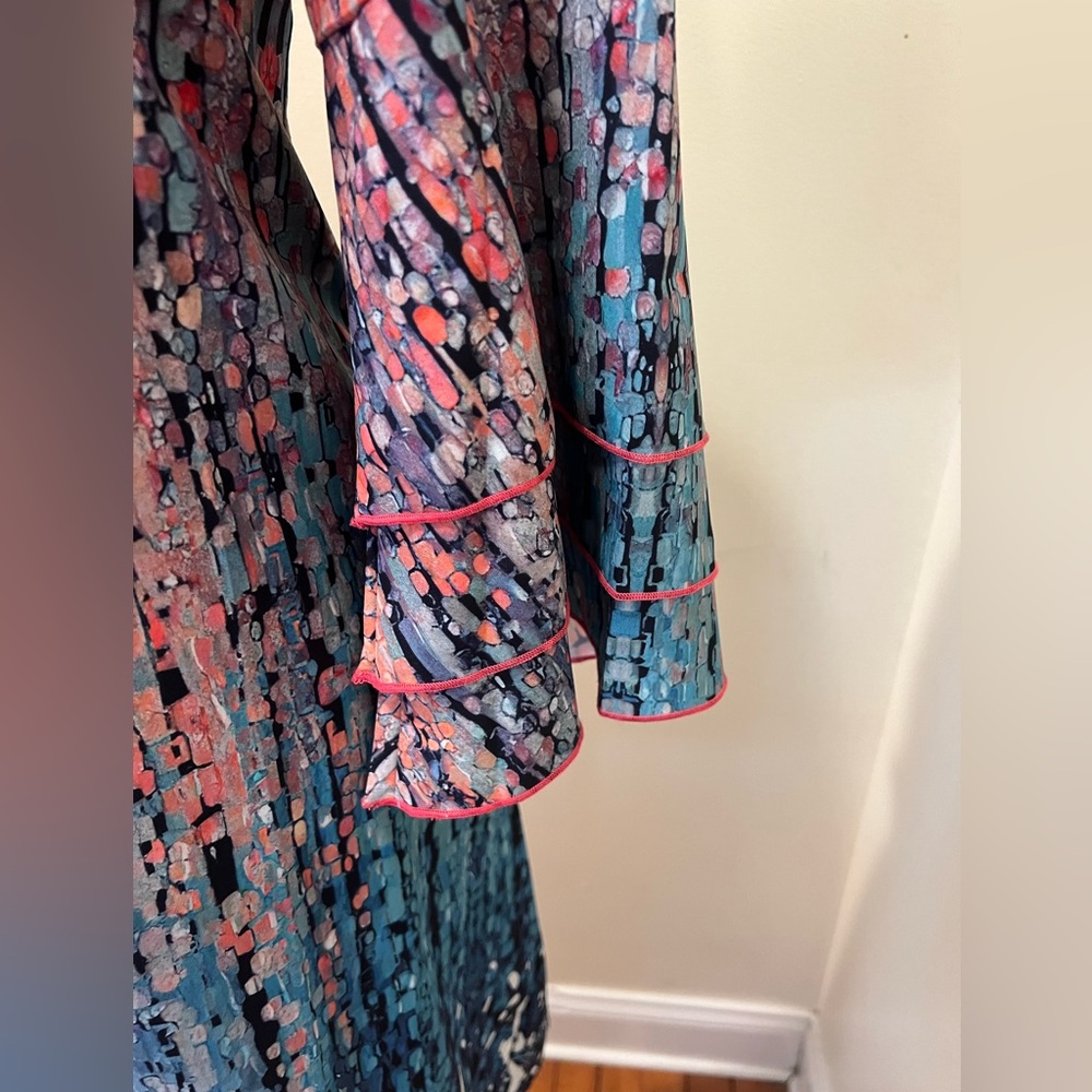 Women’s Ombre Bell Sleeve Shift Dress Pink Teal V-Neck Boho Size Medium NWT - Picture 8 of 13